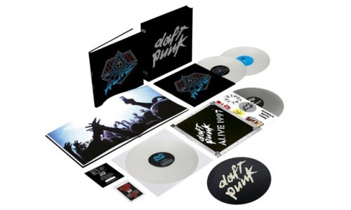 Daft Punk 10年 Alive 演唱会黑胶唱片礼盒即将开卖